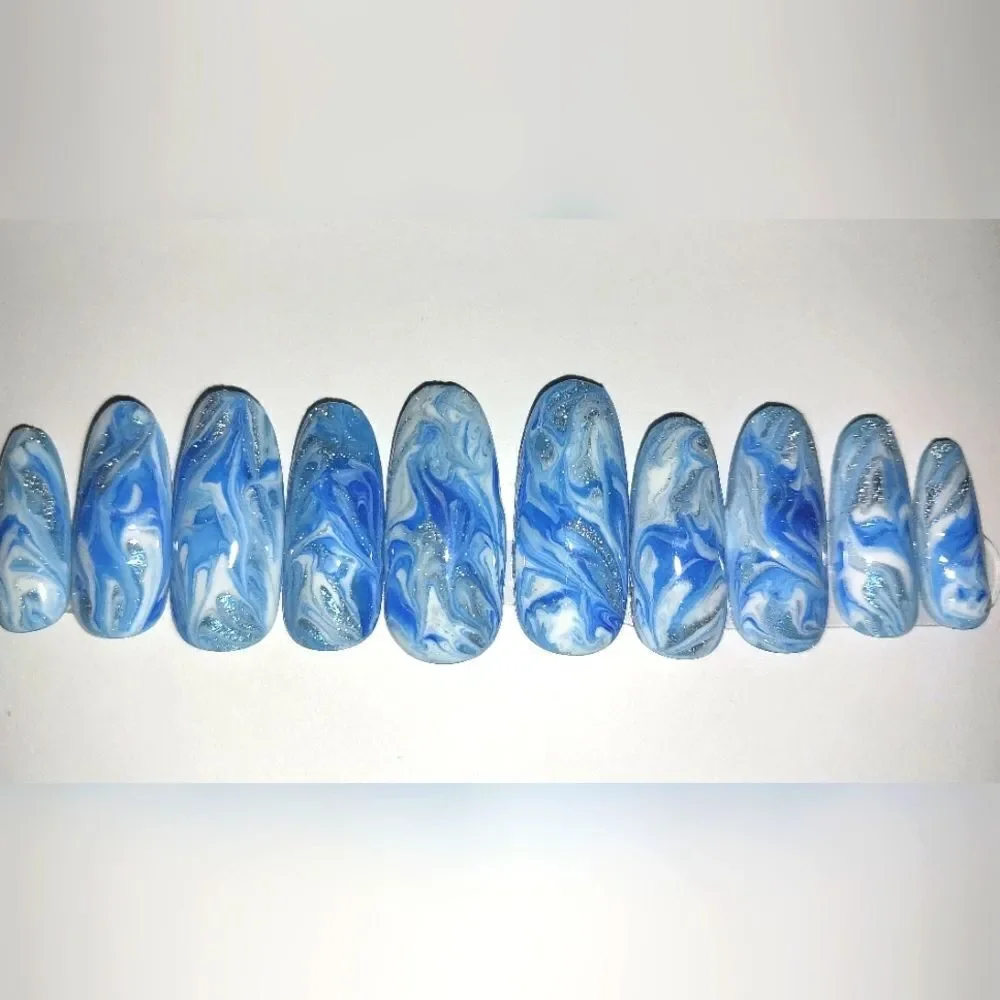 Hand crafted custom print 10pc short acrylic press on nails sz small